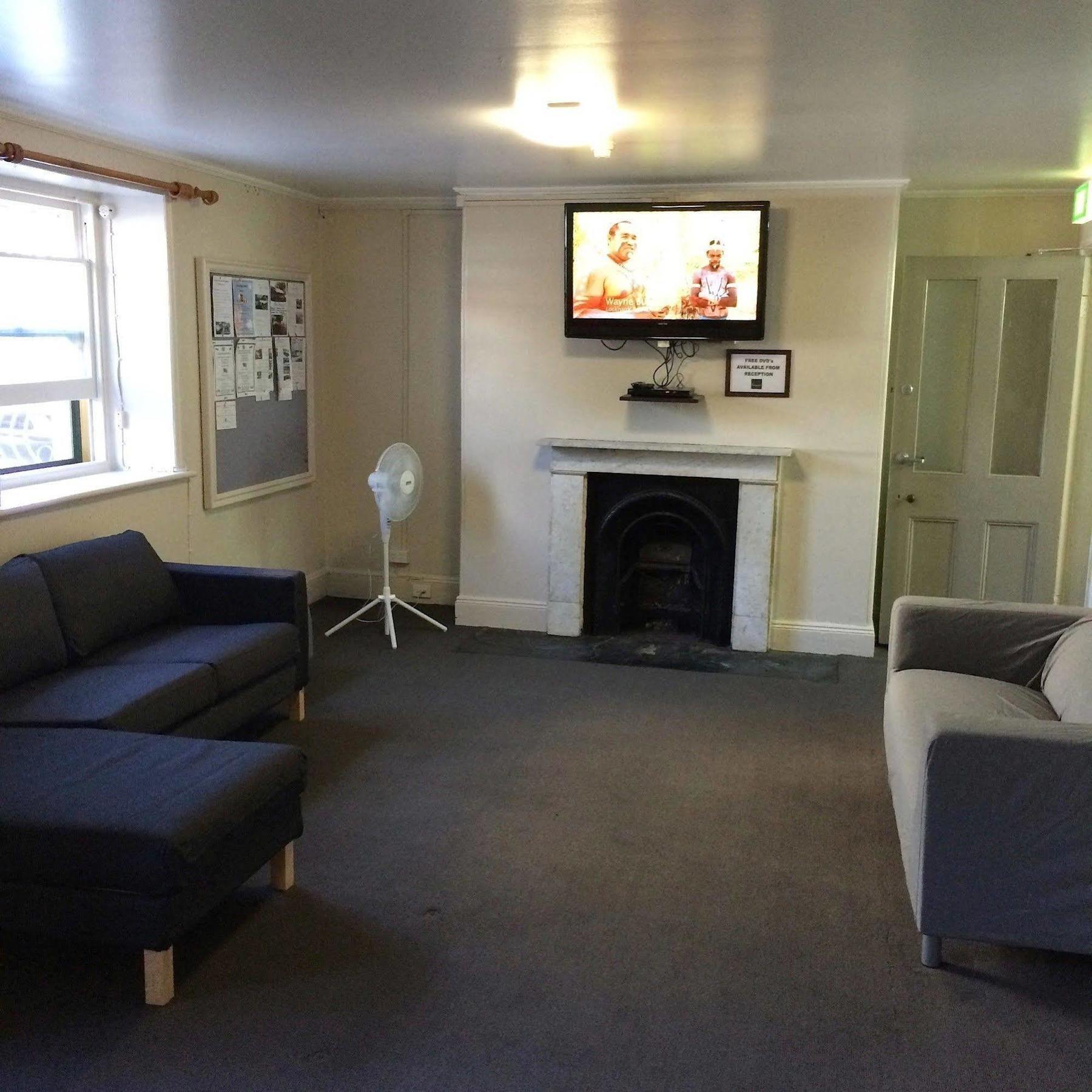 Glenelg Beach Hostel Eksteriør billede